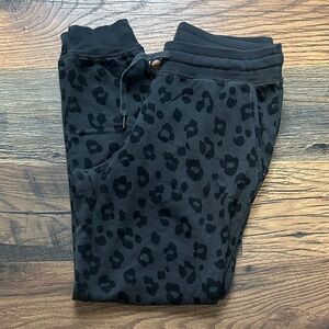 Old Navy Women’s Leopard Print Joggers